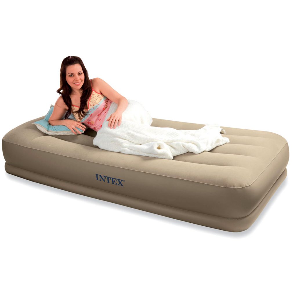 Портативность и хранение надувных кроватей