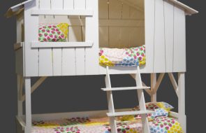 домик кровать на дереве для детской