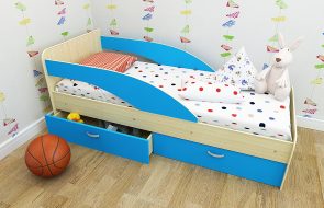 кровать для мальчика в детскую