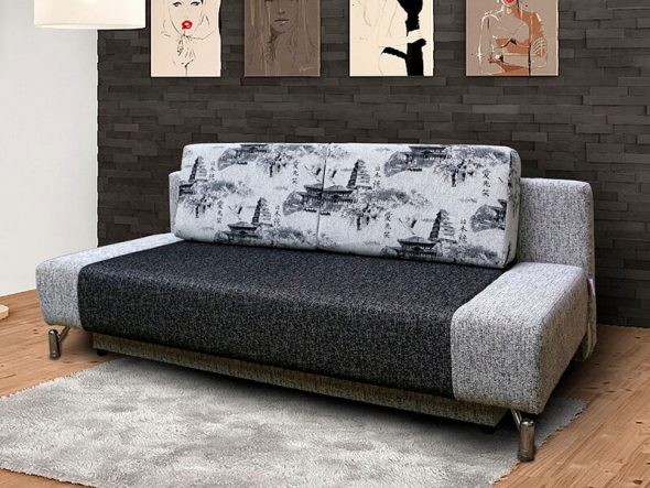 диван-кровать у стены