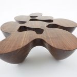 столик из дерева дизайнерский
