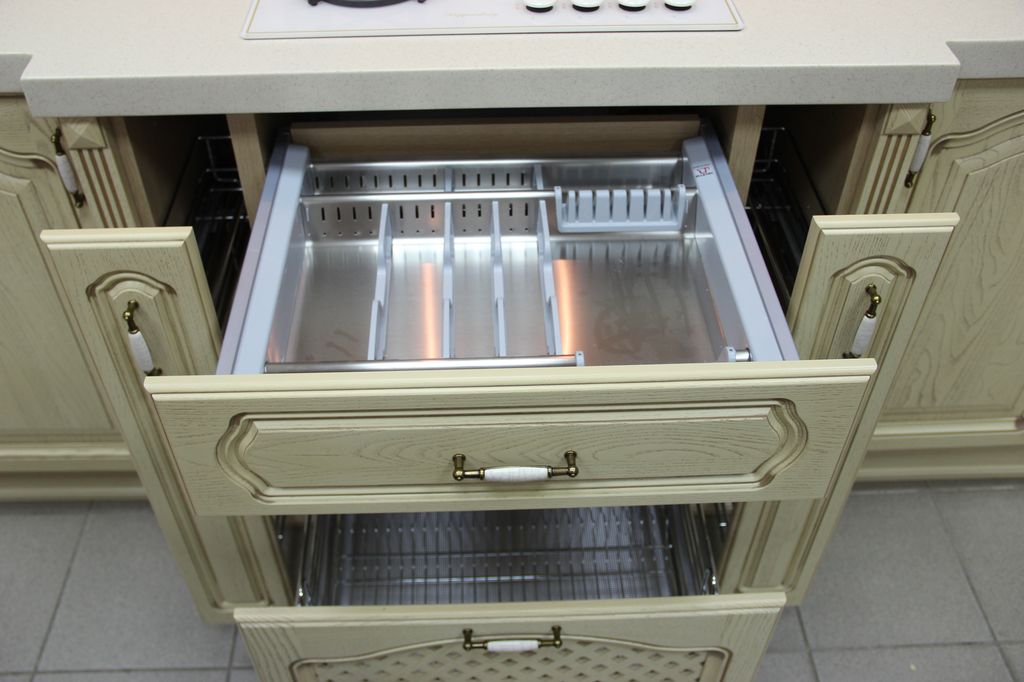 Выдвижная нижняя сушка для посуды. Шкаф-сушка (сушка в комплекте) (800х320х720). Встраиваемая сушка для посуды Hettich. Выдвижной ящик для посуды. Выкатные ящики для посуды.
