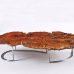 дизайнерский стол из спила дерева