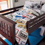 двухъярусная кровать для подростковой спальни