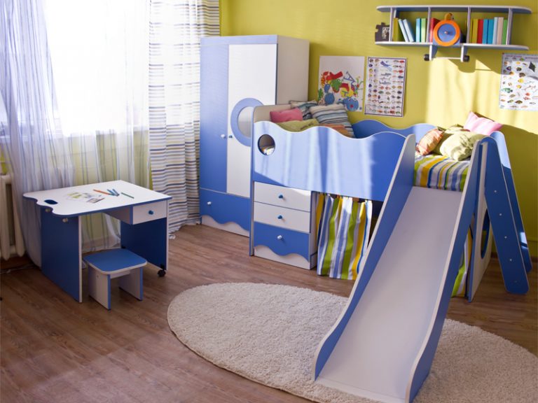 Детская комната кровать с горкой