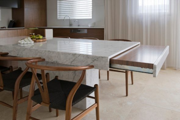 Кухонный выдвижной стол на кухне (70 фото)