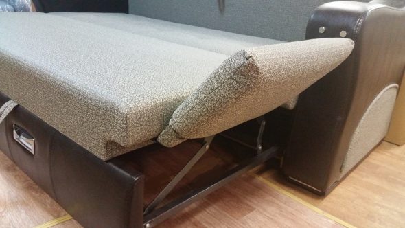 Диван-стол и кровать