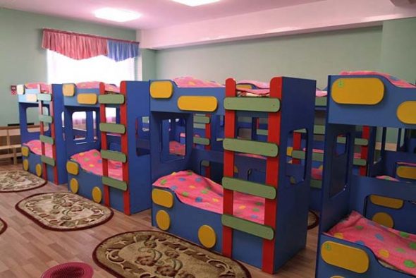 Двухъярусные кроватки для детского сада
