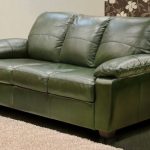 зеленый диван трехместный