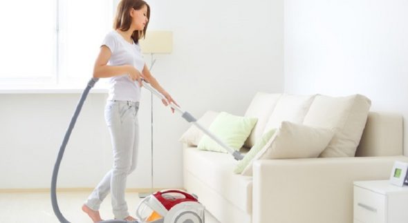 как почистить диван