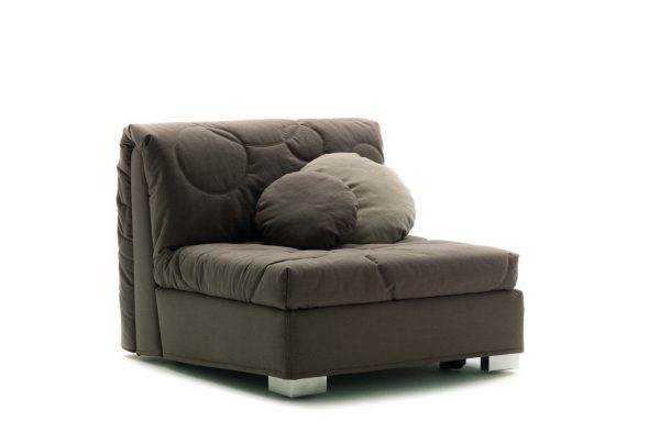 кресло-кровать серого цвета