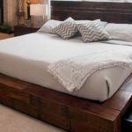Деревянные кровати из массива фото