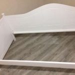 Детская подростковая кровать-диван для девочек в белом цвете