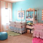 Интерьер комнаты для новорожденных разнополых двойняшек
