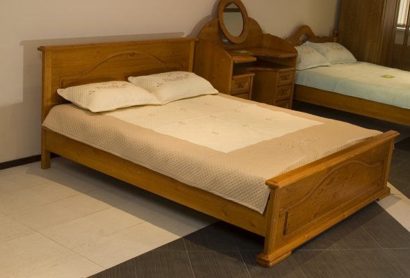 Кровать 2-х спальная из массива ангарской сосны