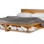 Кровать из массива дерева двухспальные