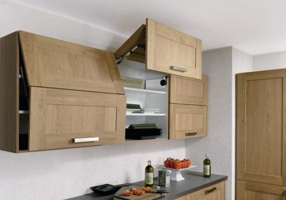 Кухонные шкафы с подъемным механизмом и доводчиком