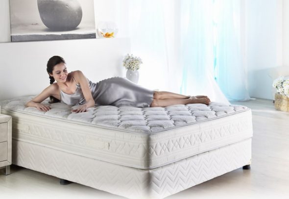 выбрать удобный матрас для кровати