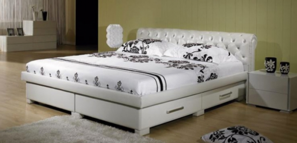 Двуспальная кровать с выдвижными ящиками – эффективное использование пространства в спальне