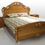 Кровать деревянная двуспальная