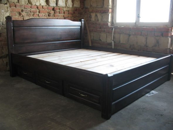 Кровать из массива фото