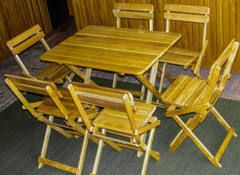 Стационарное изделие. Проходные столы со стульями. Складной столик для пикника своими руками. Складной стол для пикника из дуба. Складной столик из дуба.