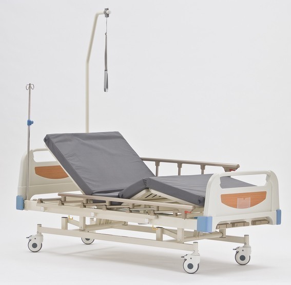 Медицинская кровать с винтовой регулировкой высоты Е-31