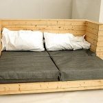 Складной диван-кровать из поддонов