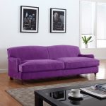 Бархатный роскошный диван фиолетового цвета
