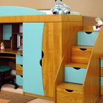 Деревянная мебель для детской комнаты