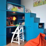 Детская кровать с рабочим местом со шкафом-ступенями
