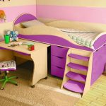 Фиолетовая кровать-чердак для ребенка старше 3 лет
