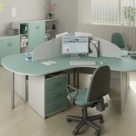 Зеленая офисная мебель для персонала