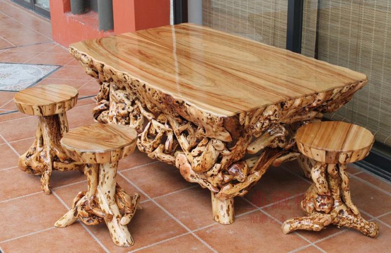 Резные обеденные столы из дерева
