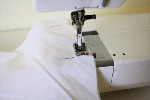 Соединяем швейной машинкой