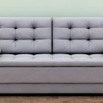Красивый серый диван