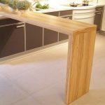 Удобный раскладной деревянный стол