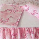 Нежный розовый комплект для кукольной кроватки