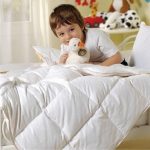 Теплое пуховое одеяло для ребенка дошкольного возраста