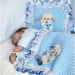Голубое одеяло и подушка с барашком своими руками