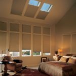 Дизайн спальни с мансардными окнами