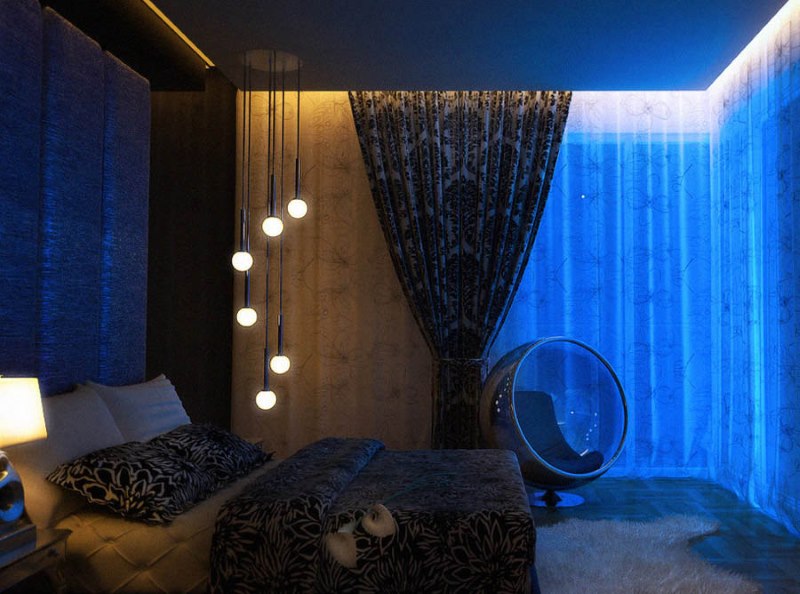 Подсветка ниши со скрытым карнизом в спальне