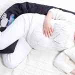 Велюровая подушка для беременных