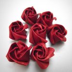 розы из бумажных салфеток фото