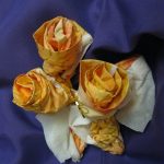 розы из бумажных салфеток фото варианты