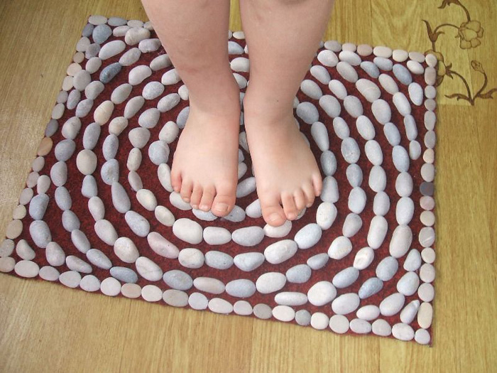 Массажный коврик из камней для детей своими руками, детская массажная дорожка для ног из камней