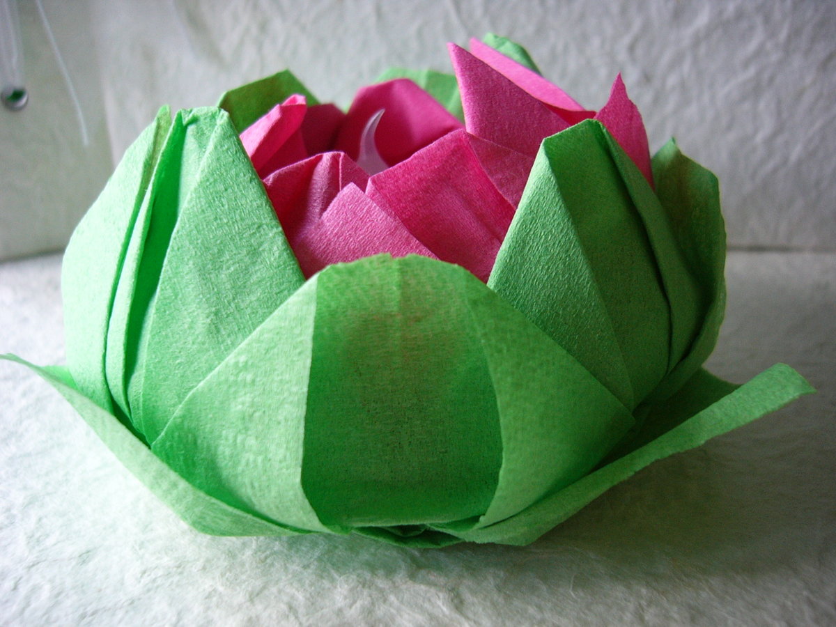 Цветы из салфеток: пошаговый МК для начинающих, делаем букет легко и быстро