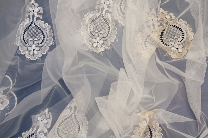 тюль из органзы с вышивкой