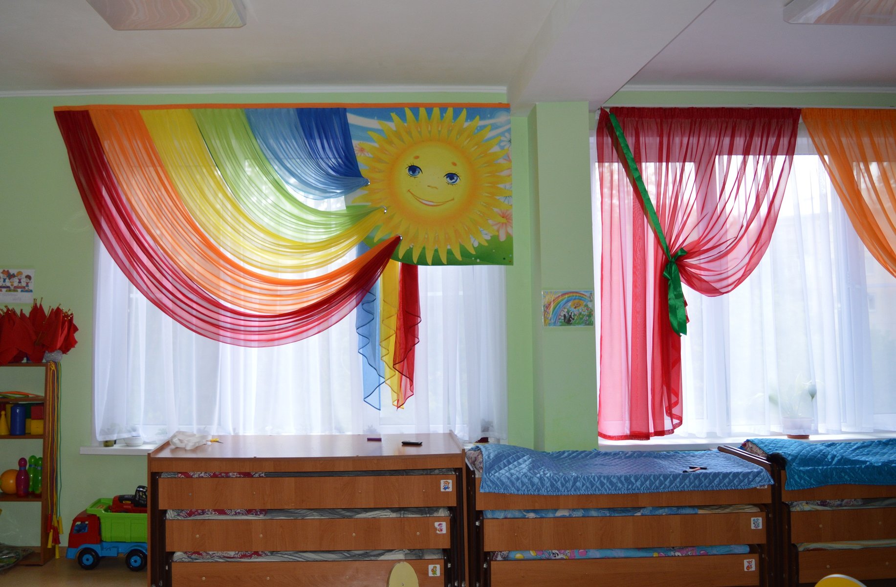 шторы для детского сада фото интерьера