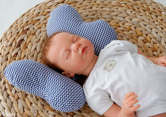 подушка для новорожденного фото